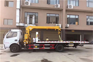 左权附近汽车轮胎更换