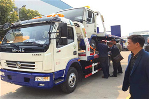 左权汽车道路救援拖车价格